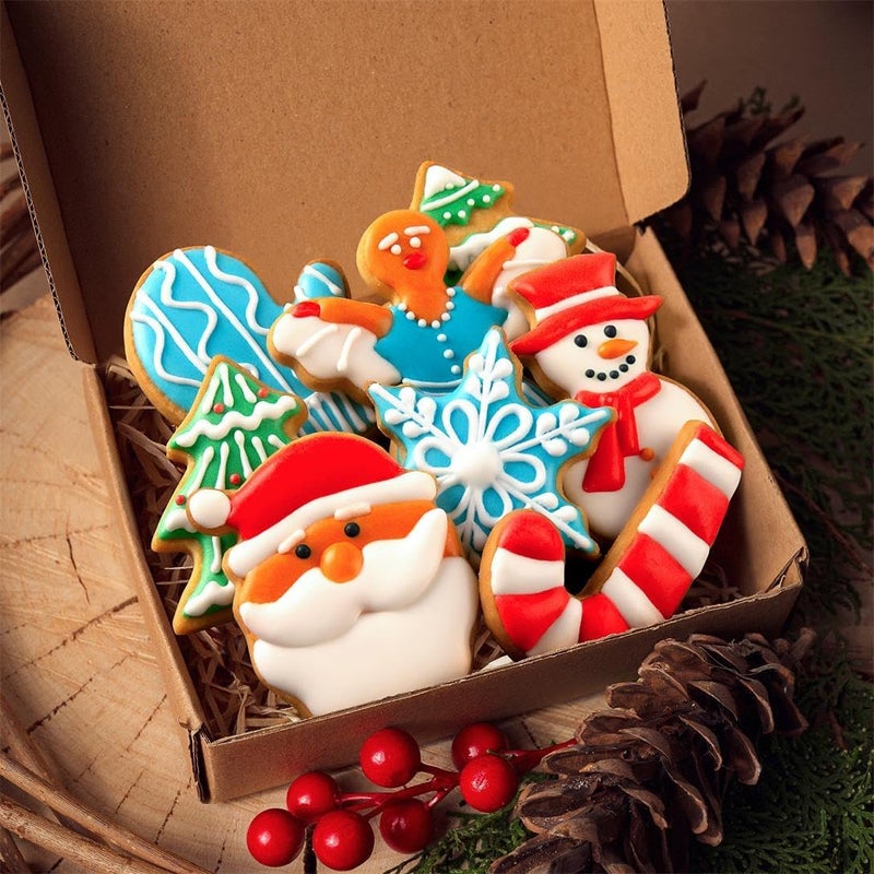 Wmtidene Christmas Cookie Cutters Set of 9 Pieces, Cookie Cutters Shapes for Winter Holiday, Metal includes Christmas Tree,Snowflake,Gingerbread Men,Angel,Star,Mitten,Candy Cane,Snowman - Image 2